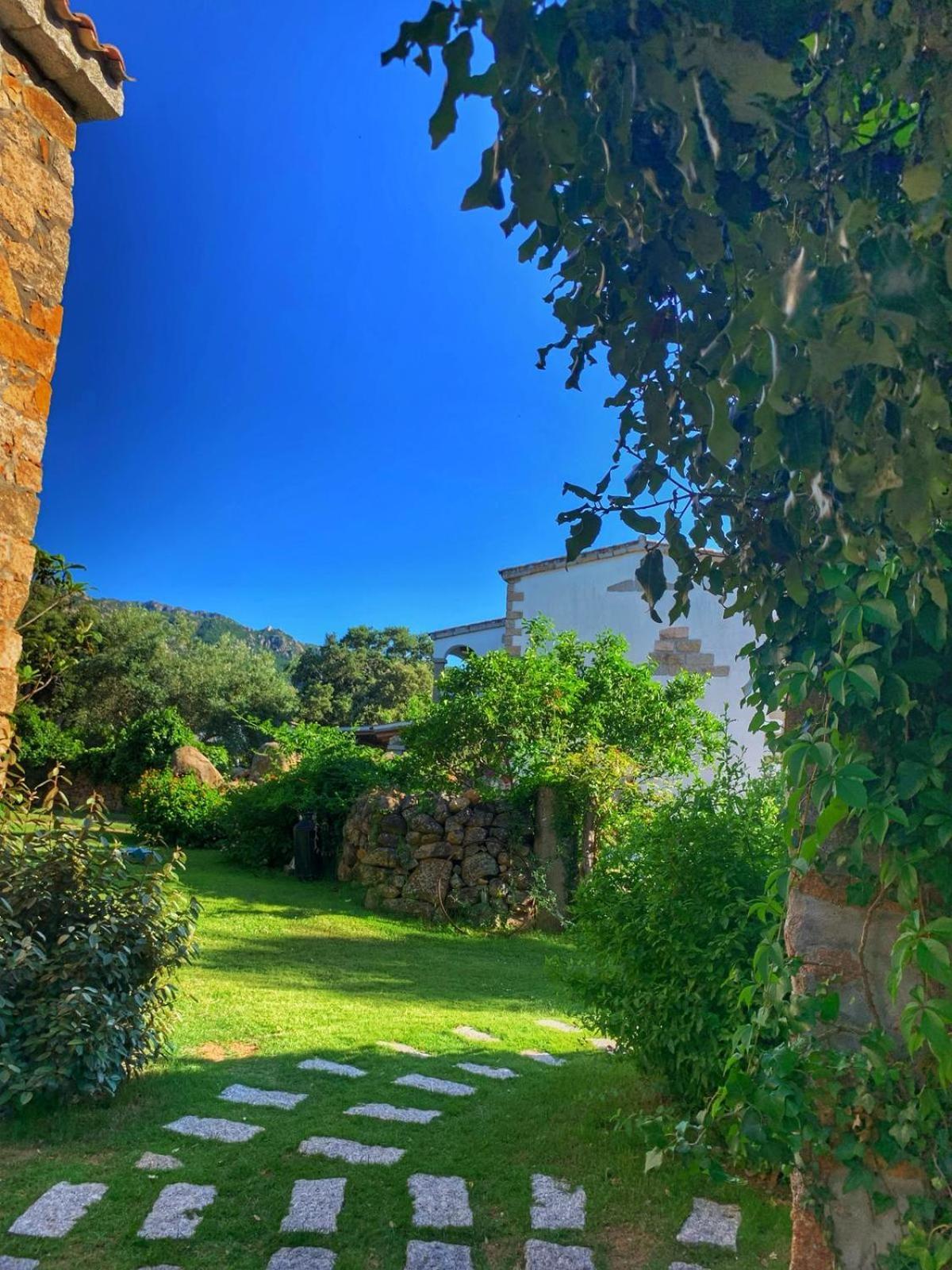 Agriturismo Casteddu Padru Экстерьер фото